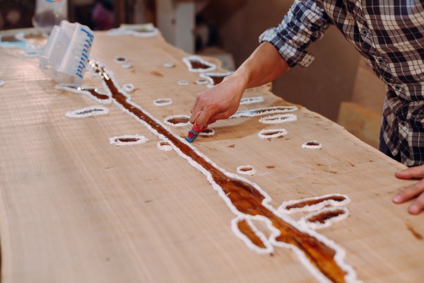 diy epoxy table setup